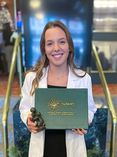 Pennsylvania College of Technology presents DAISY Award for Extraordinary Nursing Students